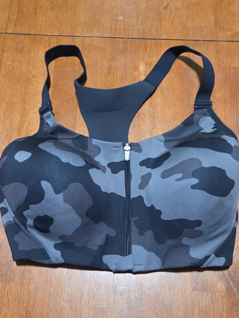 all in motion Black & Gray Front-Zip Camo Sports Bra
